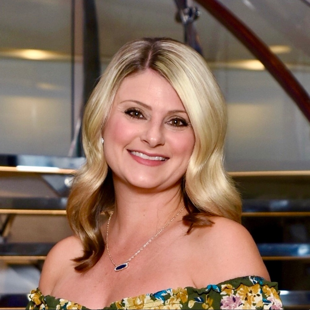 Meet your Posher, Ashley